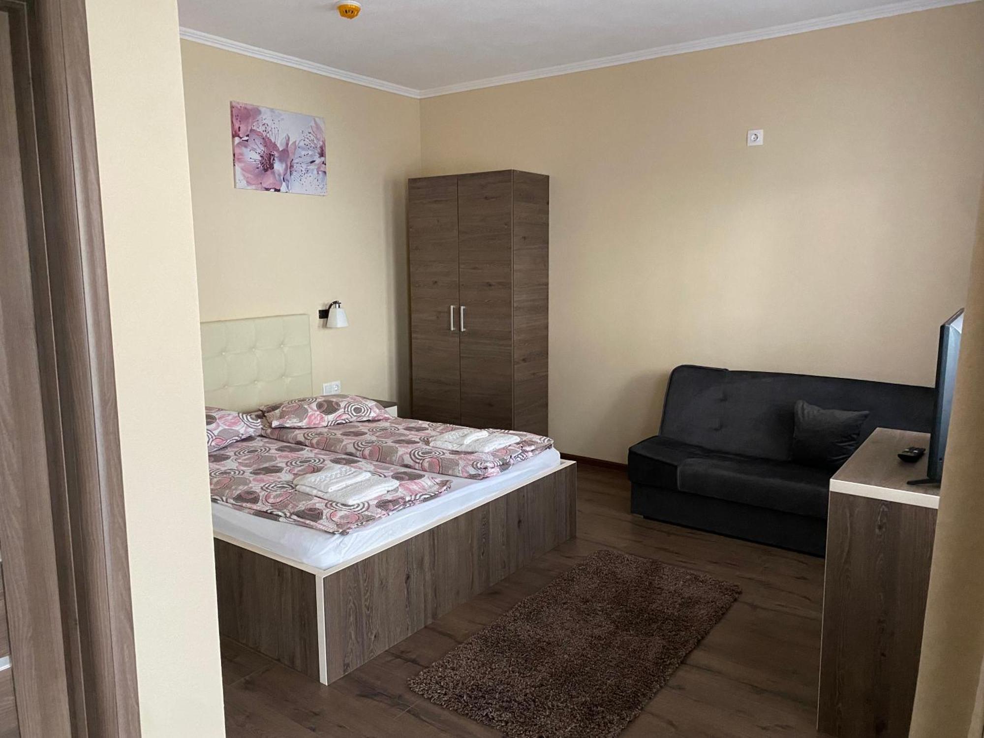 Farkas Panzio Bed & Breakfast Прайд Екстериор снимка
