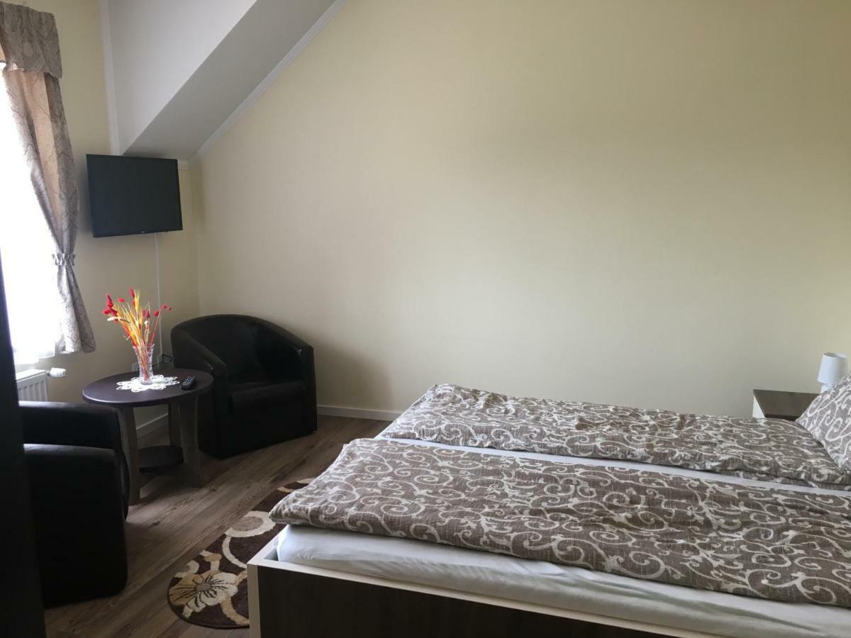 Farkas Panzio Bed & Breakfast Прайд Екстериор снимка