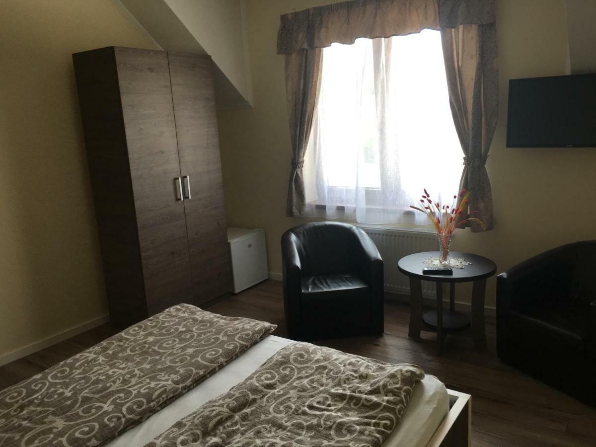 Farkas Panzio Bed & Breakfast Прайд Екстериор снимка